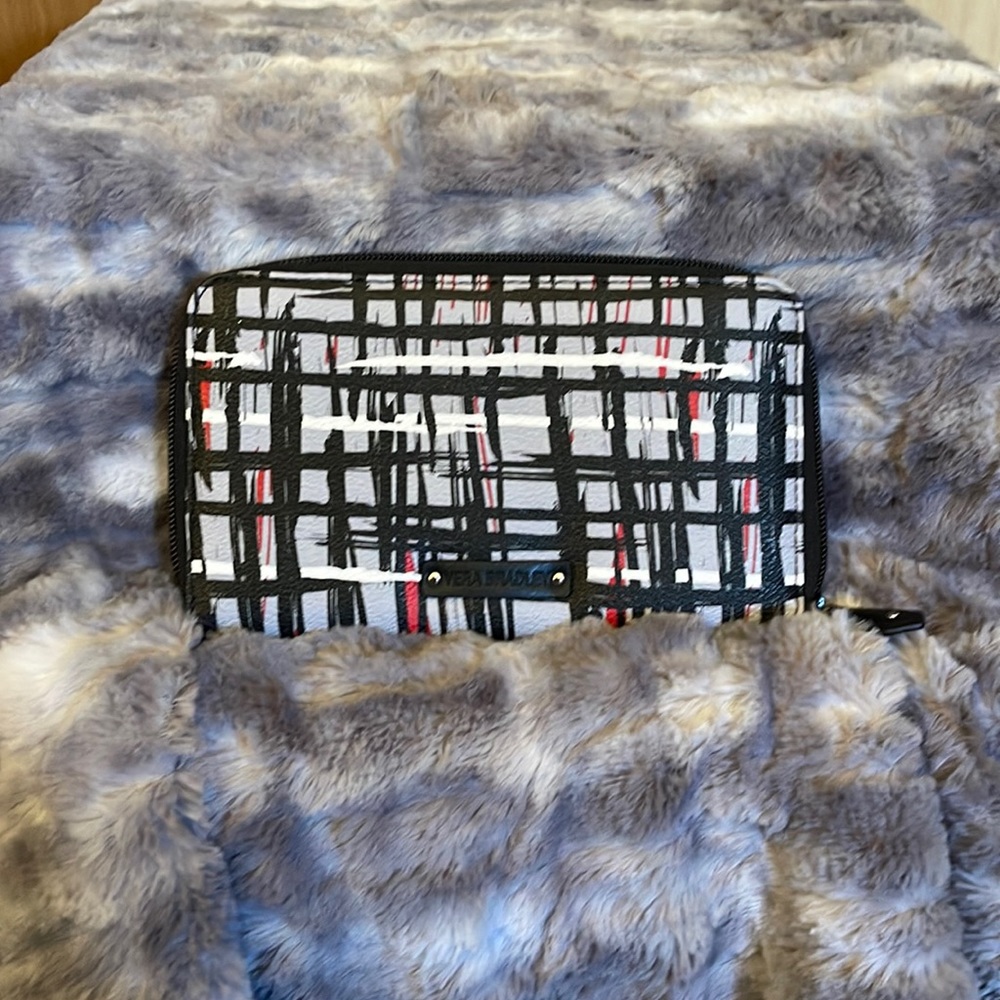 VERA BRADLEY ACCORDION WALLET NWOT